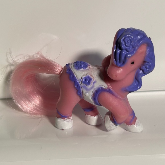 Vintage 1980's Tara Toy Carousel Cuties Set of 8 Plus 1 1990's Chap Mei Pony - Picture 6 of 16